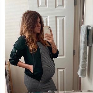 PINK BLUSH MATERNITY striped midi dress